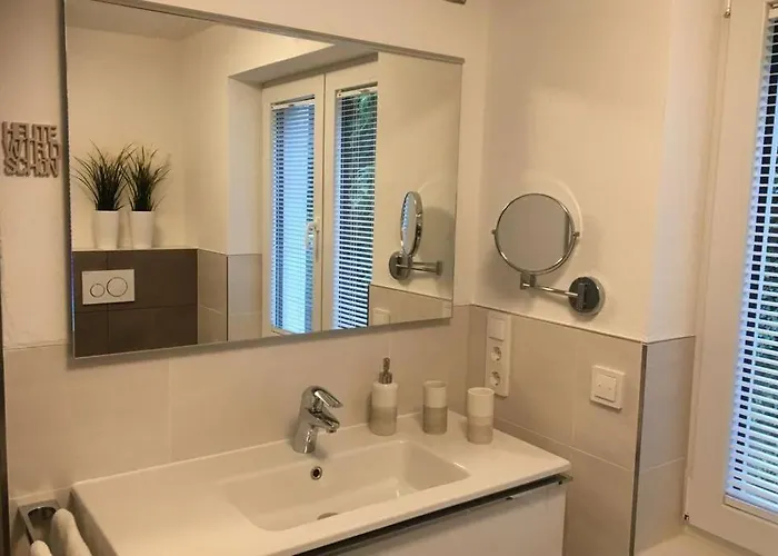 Apartment Haus Weingarten